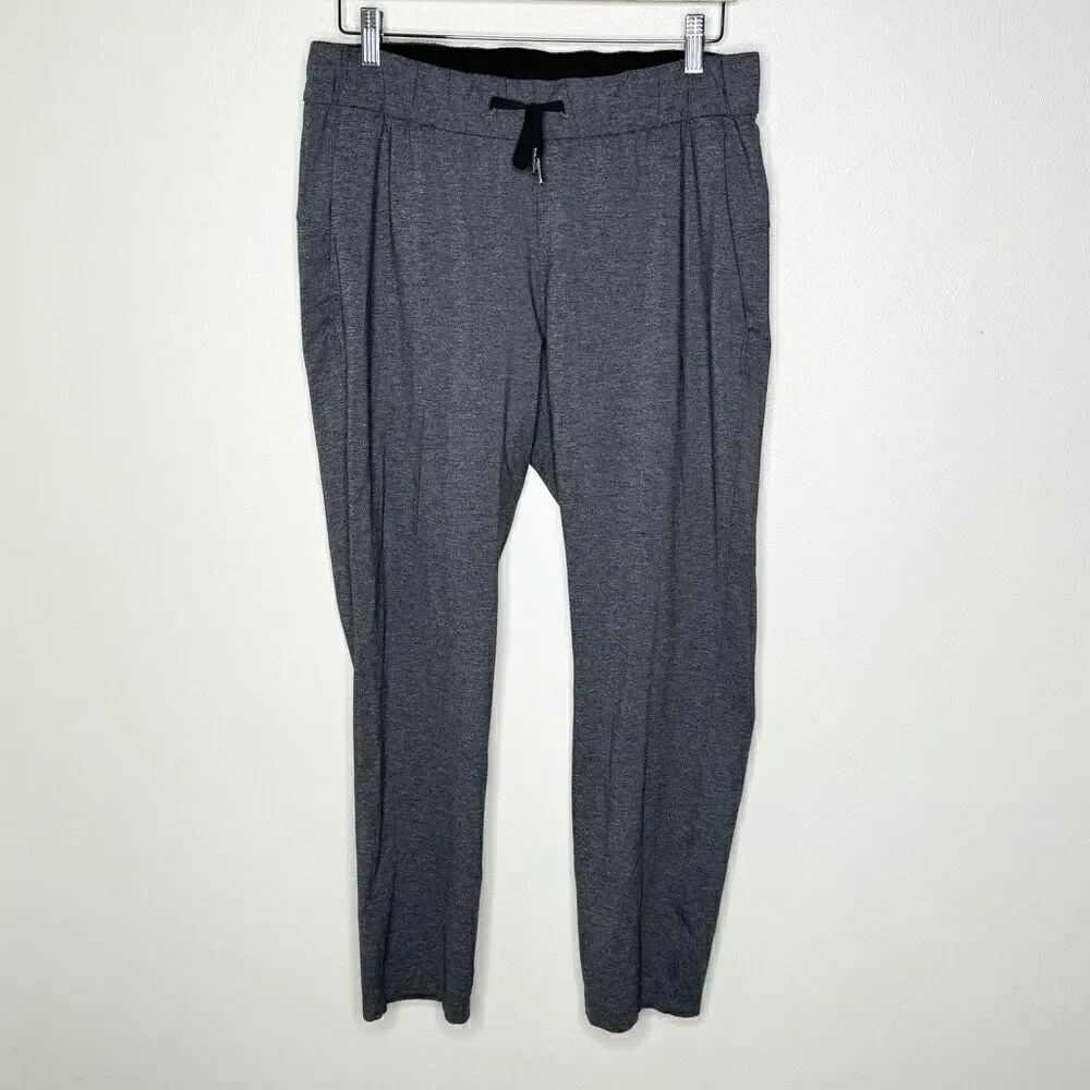 Lululemon On The Fly Gray 7/8 pants - Women’s US 10